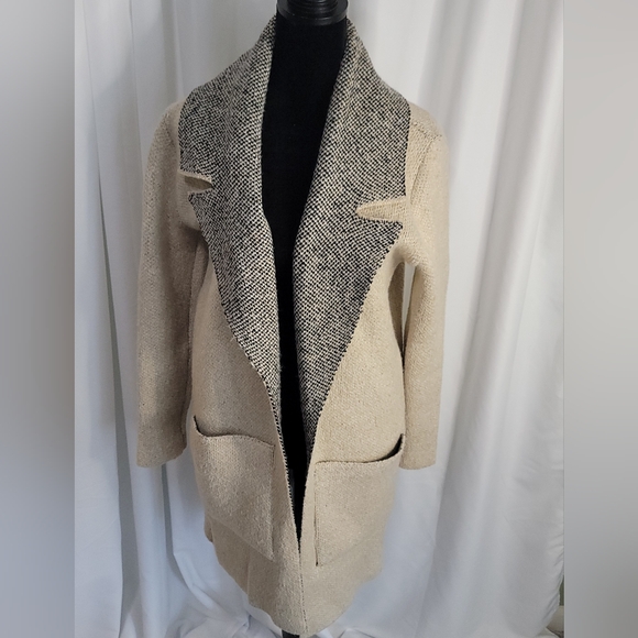 24/7 Comfort Apparel Sweaters - 24/7 Reversible cardigan, Small